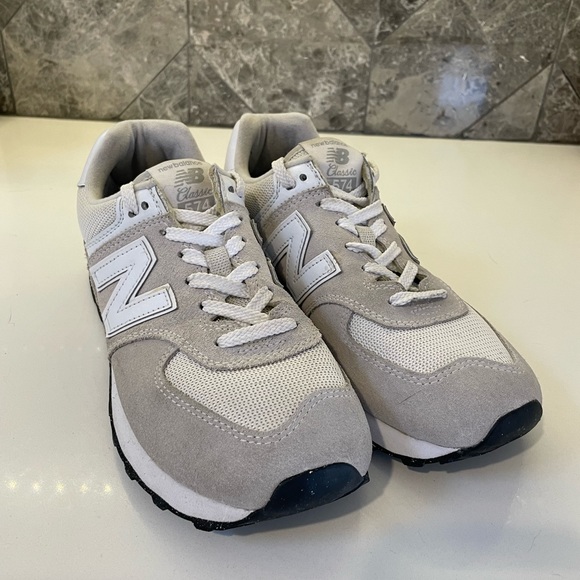 New Balance 574 Sneakers in Grey/Off-White - Picture 9 of 11